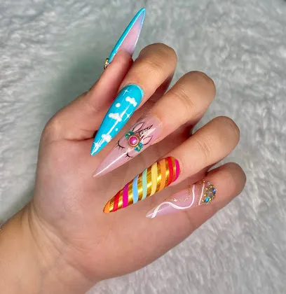 Skull Divini Nails