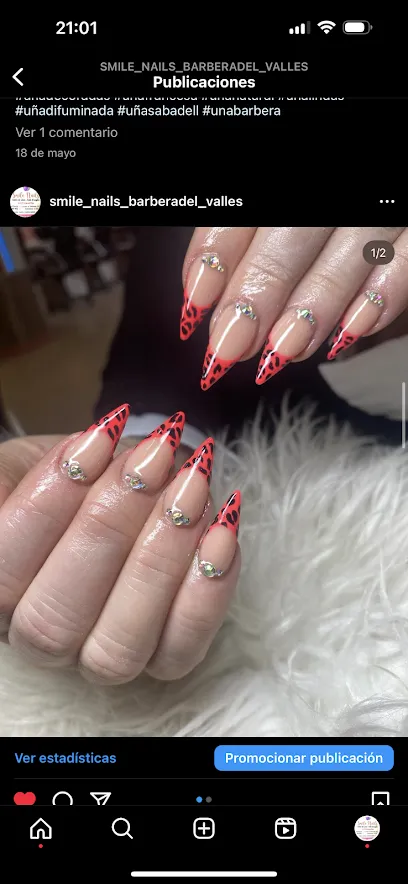 Smile Nails