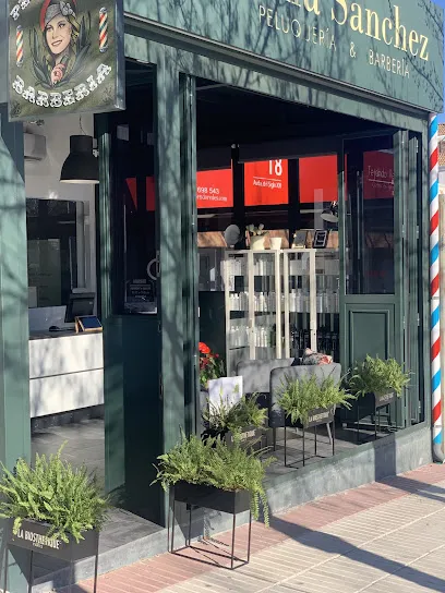 Sonia Sánchez, peluquería y barbería
