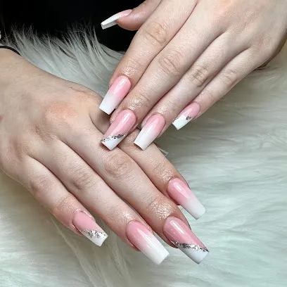 Story Nails 86