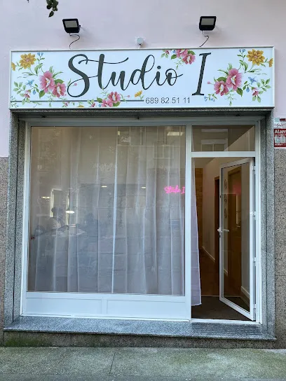 Studio i