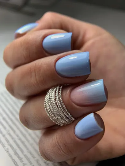 Tania Lloret | Nails Room Studio