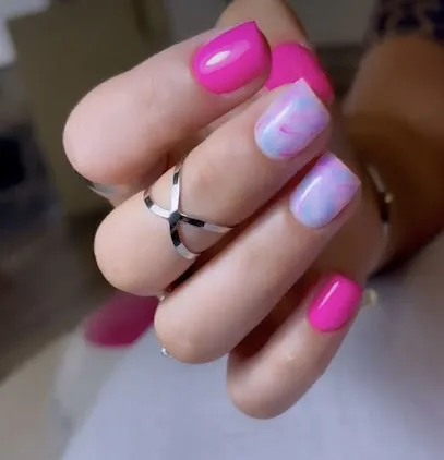 Tania Rodrigues | Manicure