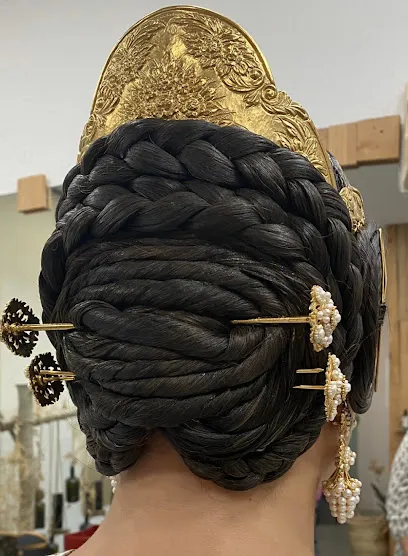Teresa Caballer Estilistas