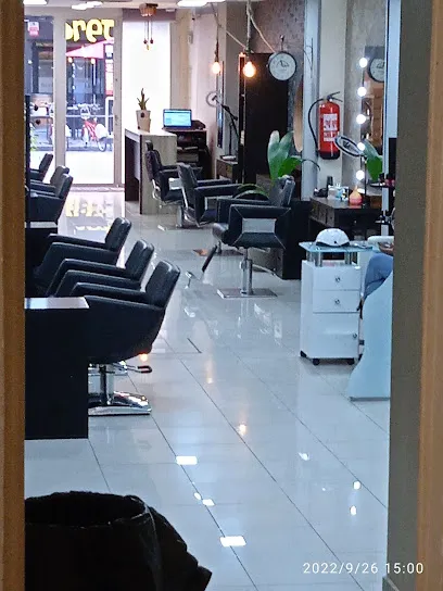 The Colors peluqueria y estetica