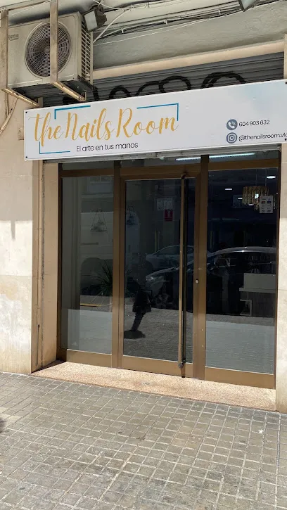 The Nails Room