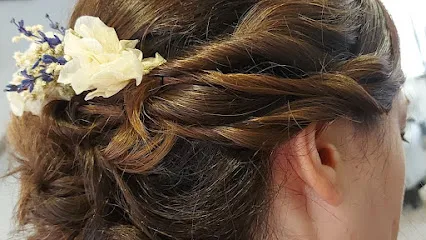 T&M Peluquería y Estética