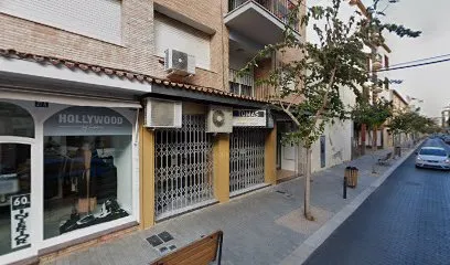 Tomás PELUQUEROS