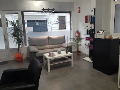 TOÑI BURGOS. PELUQUERÍA y ESTÉTICA