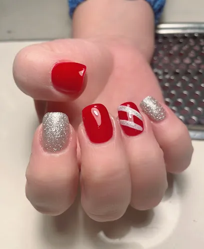 Top Nails III