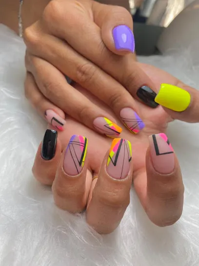TWENTY Nails