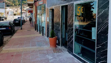 Un Poco del Mundo | Peluqueria
