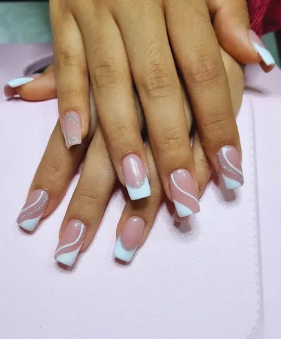Uñas Decoradas Mile