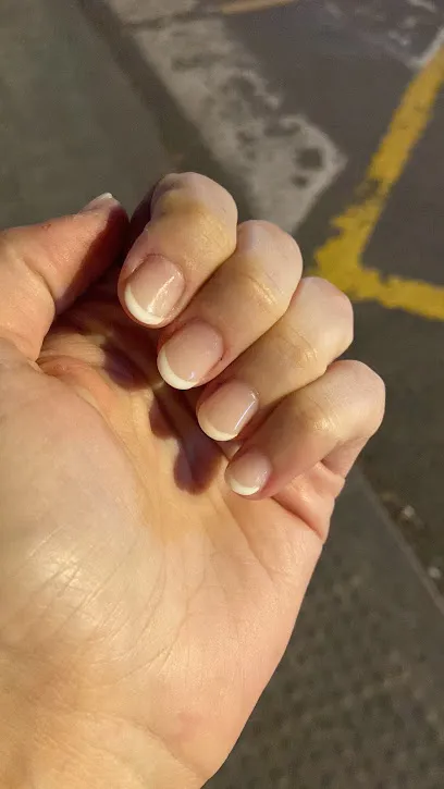 Uñas MAR MARTINEZ