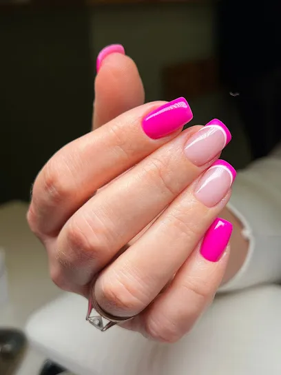Uñas SALOU