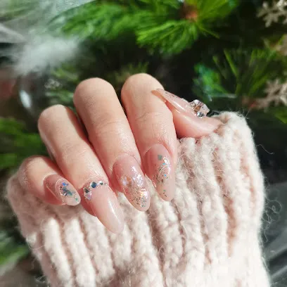 UP Nails