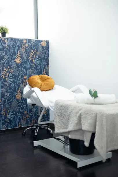 Urban Clinic Laura Leon
