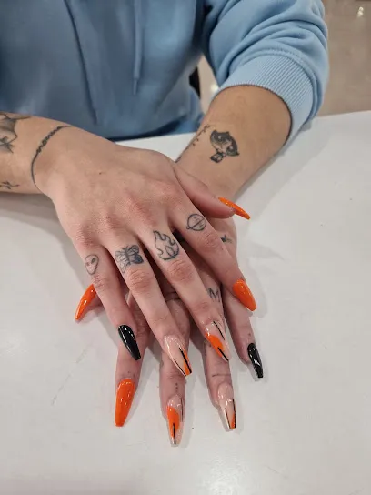 Viet Nam Nail