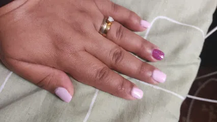 Vietnam Nails