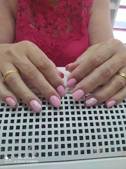 Y & y Salón de Uñas