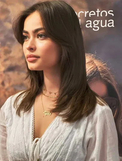 Yoanka gallardo Secretos del agua Denia