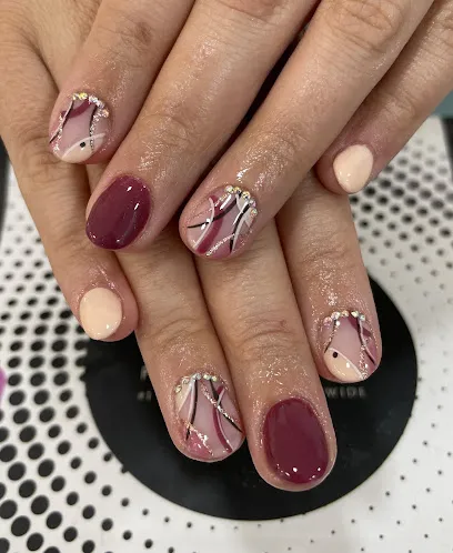 Yulias Nail Boutique